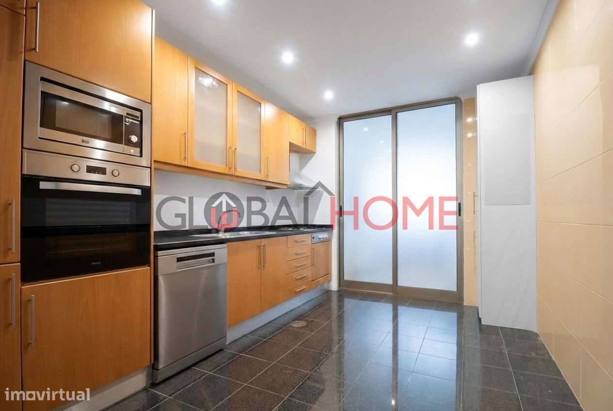 Duplex T2+1 com vista mar em Canidelo-9