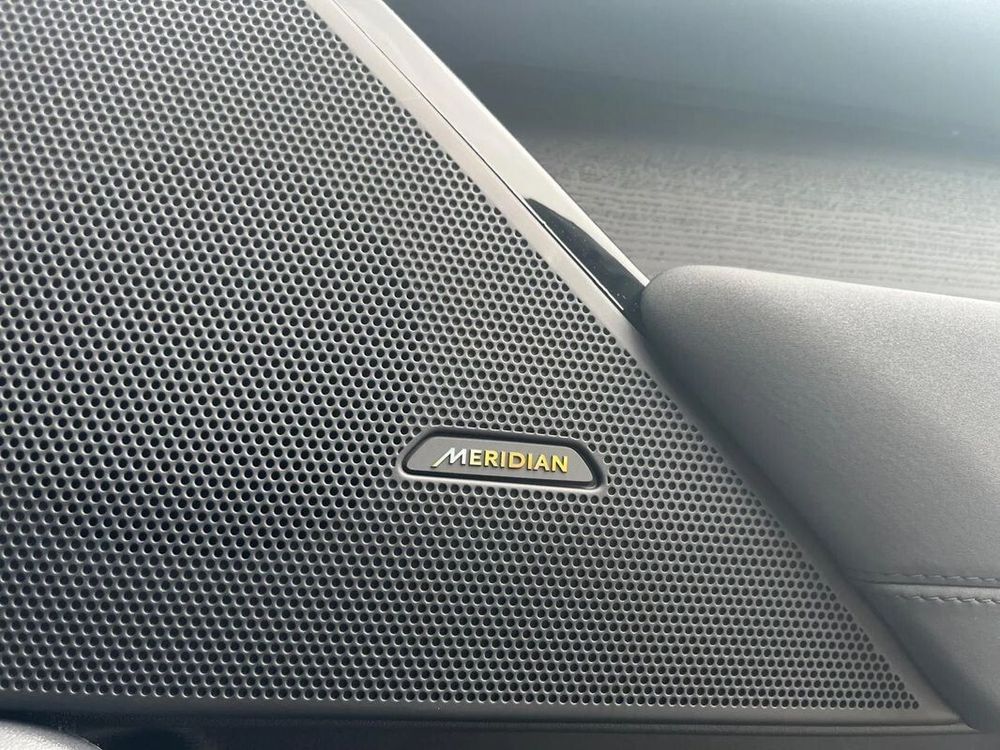 Land-Rover Range-Rover-Velar 2.0 P400E PHEV Dynamic Se 404 KM — zdjęcie 6