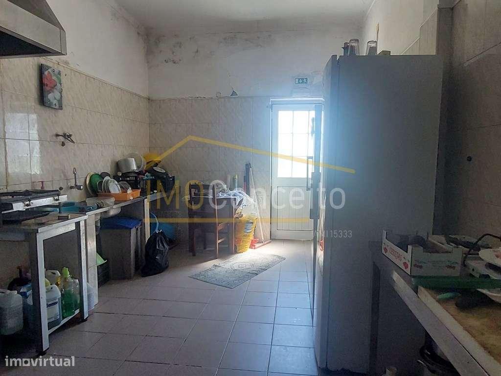 Comércio e Habitação || Tomar||-28