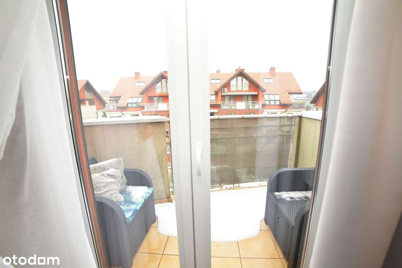 Brochów/Semaforowa – 3 pokoje, taras 18 m², wysoki standard-4