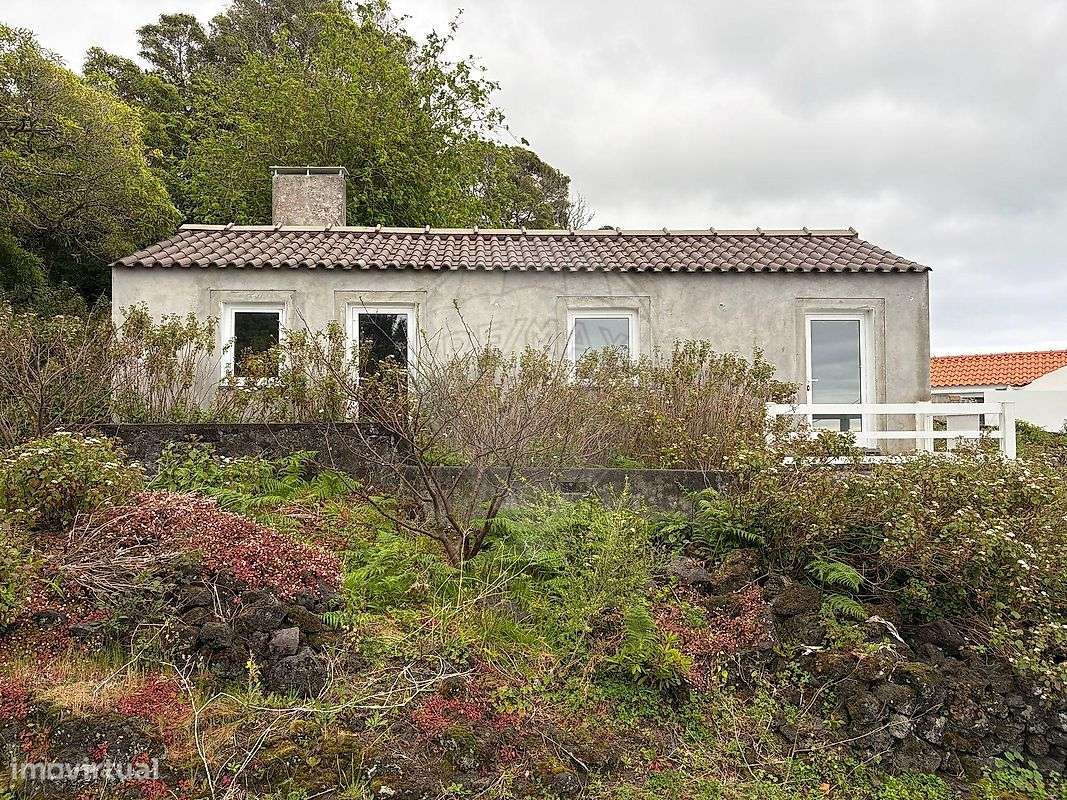 Moradia T1 para venda-0