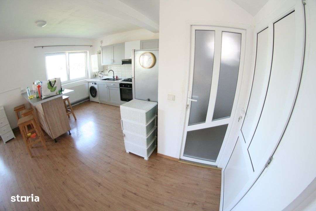 Casa mobilata si utilata la strada asfaltata cu acces usor - Imagine principală: 2/13