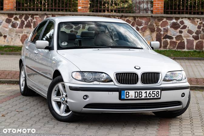 BMW Seria 3 - 12