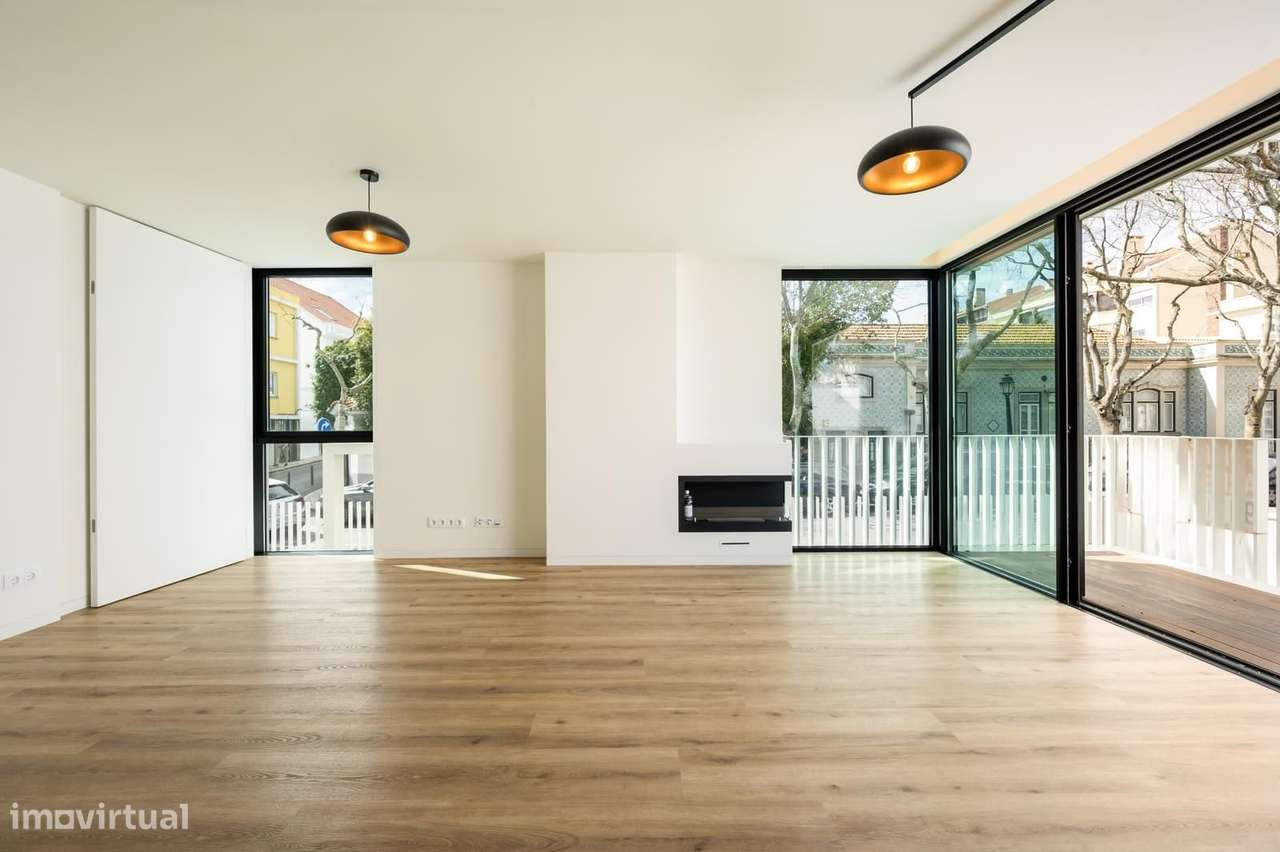 Apartamento T3 com terraço, Centro Histórico Cascais, Cascais - Grande imagem: 2/36