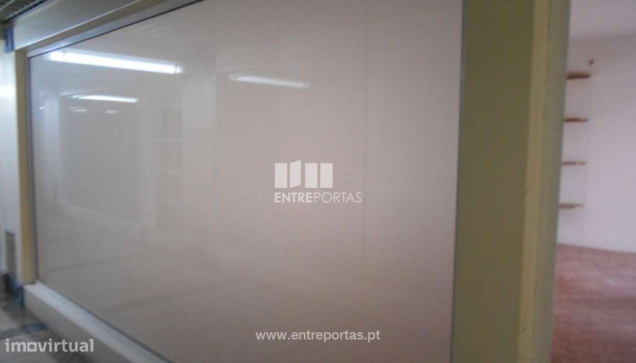 Venda de Loja, Centro da Cidade, Viana do Castelo - Grande imagem: 3/29