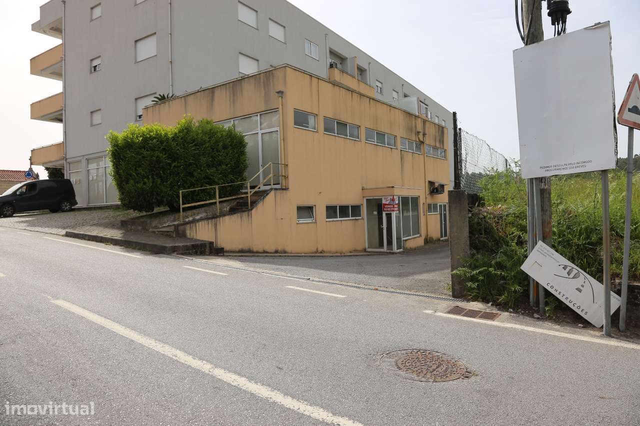 Loja  Venda em Lustosa e Barrosas (Santo Estêvão),Lousada-0