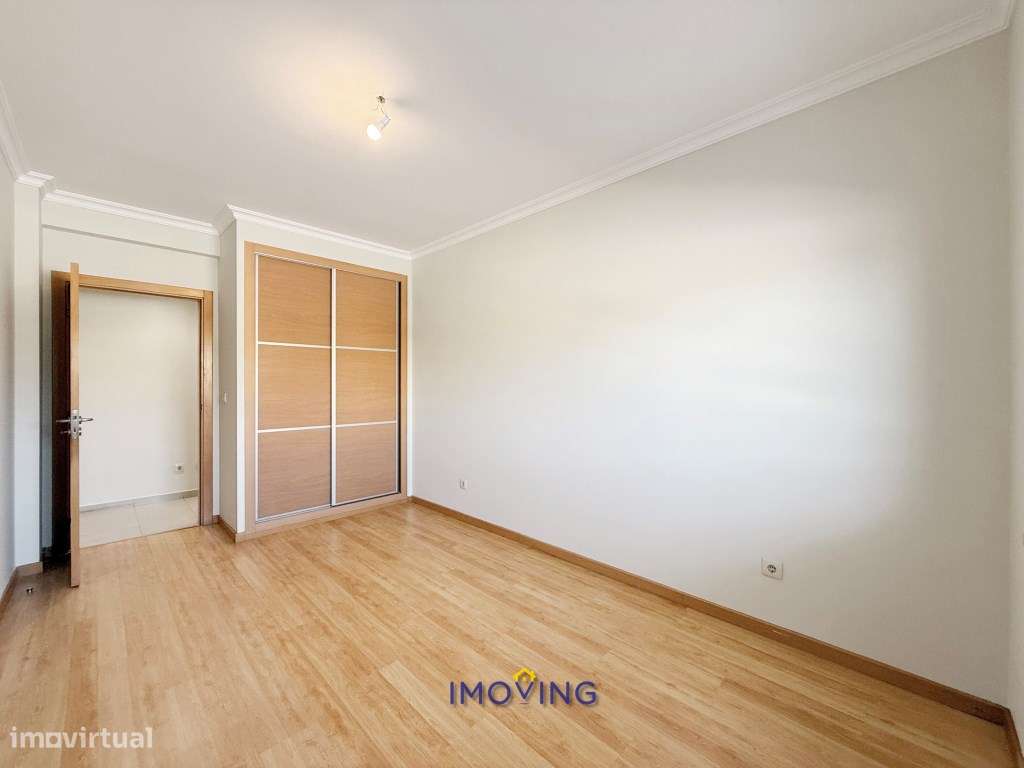 Apartamento T3 no Pinhal Novo com arrecadação-18