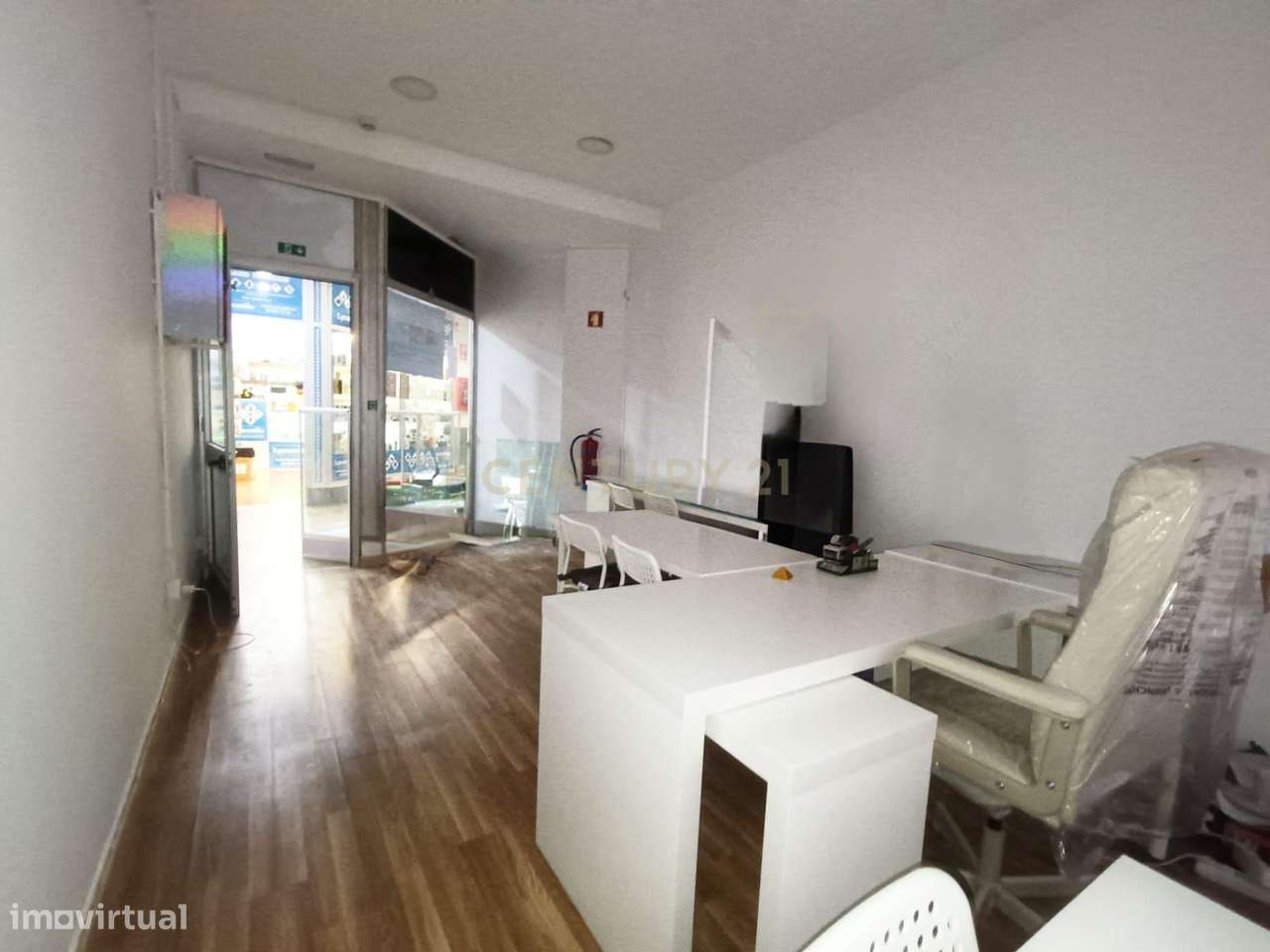 Loja em Odivelas com Vista e Localização Privilegiada - Grande imagem: 4/4