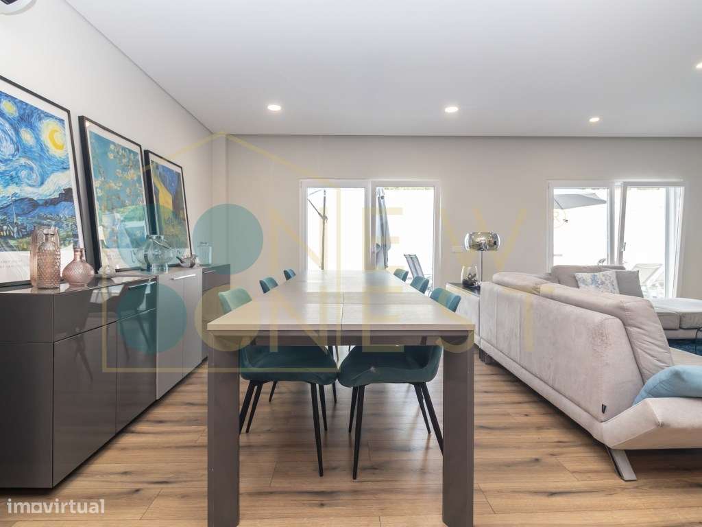 Moradia T4 com piscina e garagem nas Manteigadas | Setúbal-10