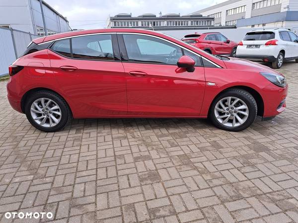 Opel Astra V 1.2 T Elegance S&S - 2