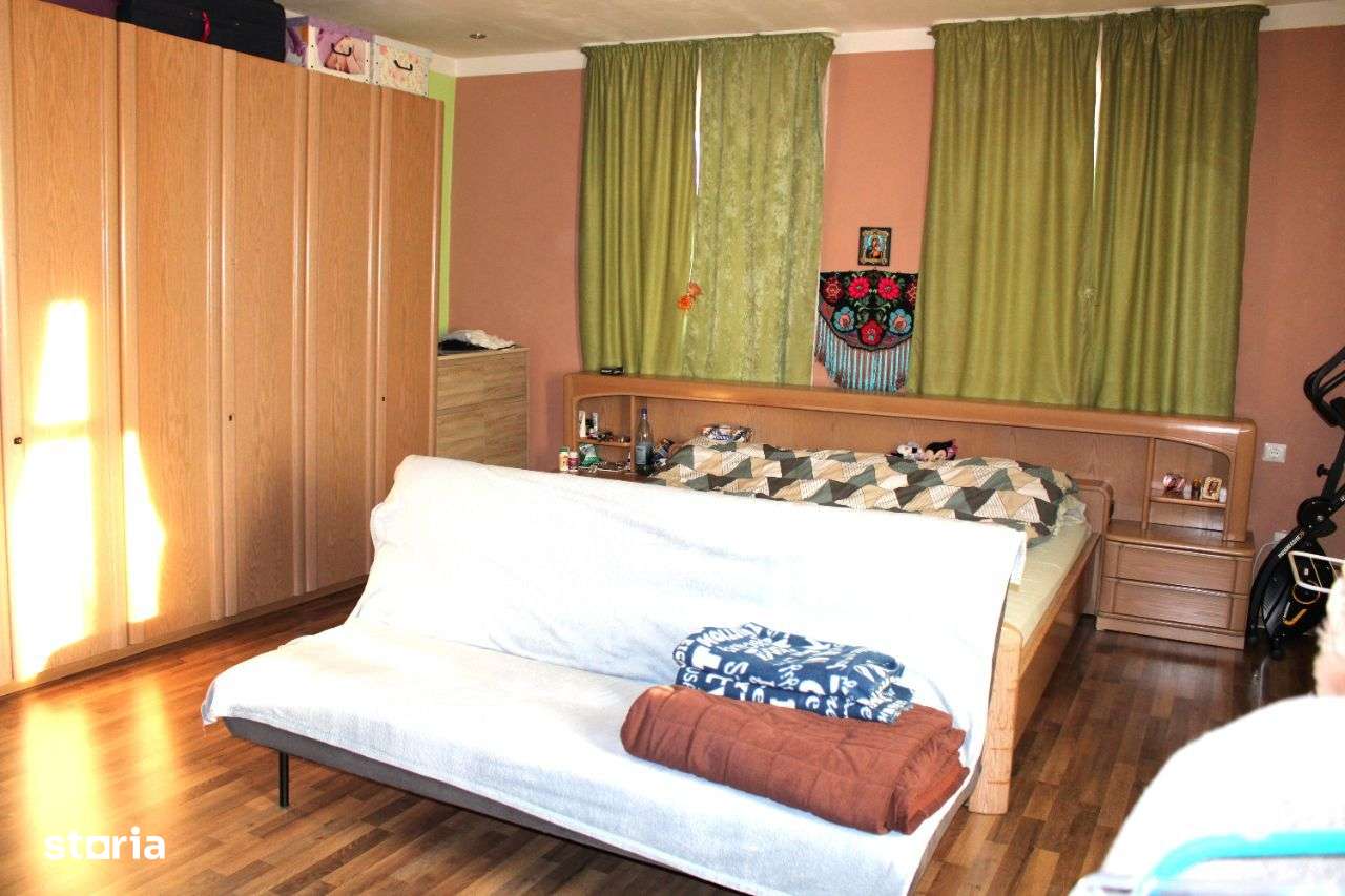 Casa de vanzare - Mosie - Livada-10