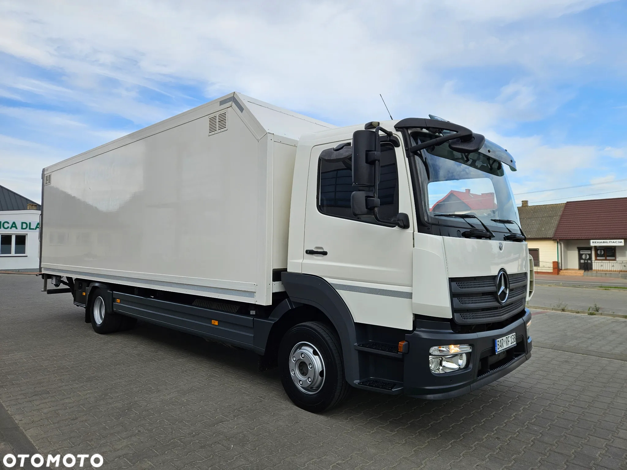 Mercedes-Benz ATEGO - 8