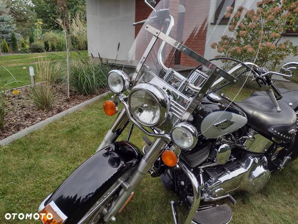 Harley-Davidson Softail Heritage Classic - 27