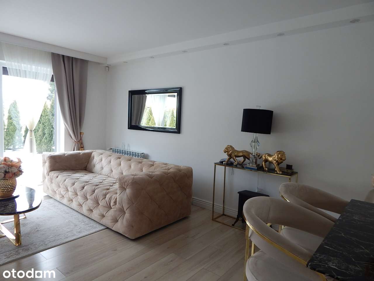 nieduży dom w ciekawym miejscu-10