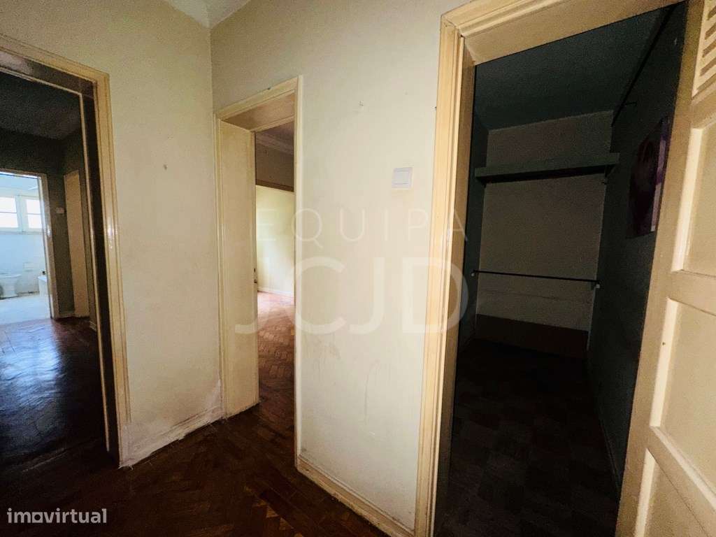 Apartamento T1 para Remodelação Total - Penha de França, Lisboa - Grande imagem: 4/25