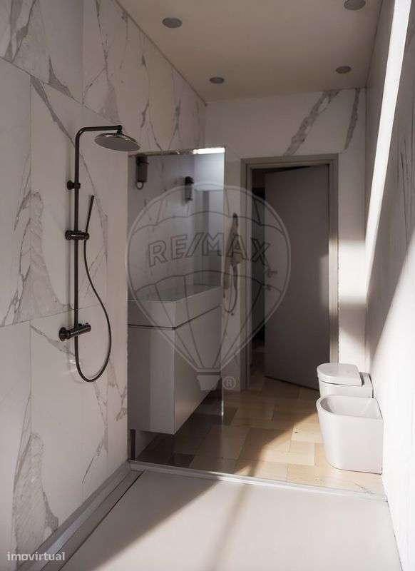 Moradia V3 c/piscina-14