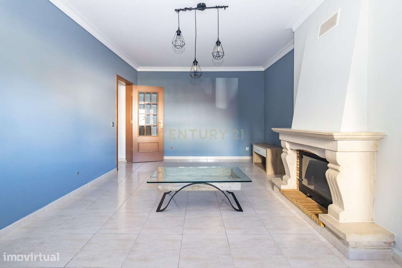 Apartamento T3 Vale do Cobro-5