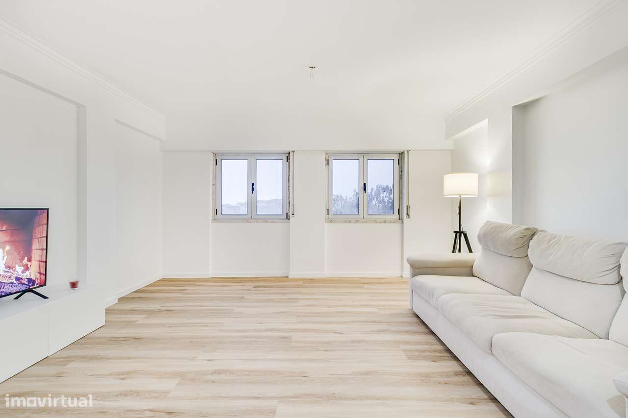 APARTAMENTO T2 | AGUALVA-CACÉM | 83 m² | VARANDA FECHADA - Grande imagem: 4/27