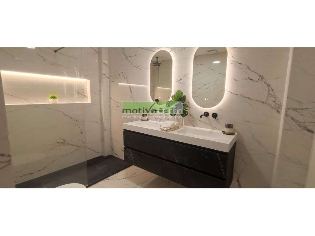 Moradia Térrea T4 com Piscina na Herdade da Aroeira. Elegância e Co...-14