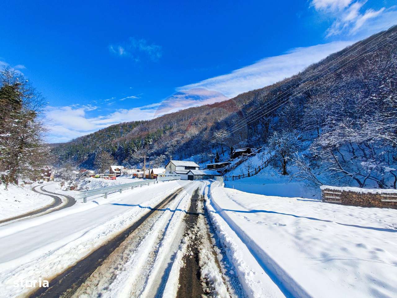 Teren intravilan în Tilișca, zonă montană superba!-3