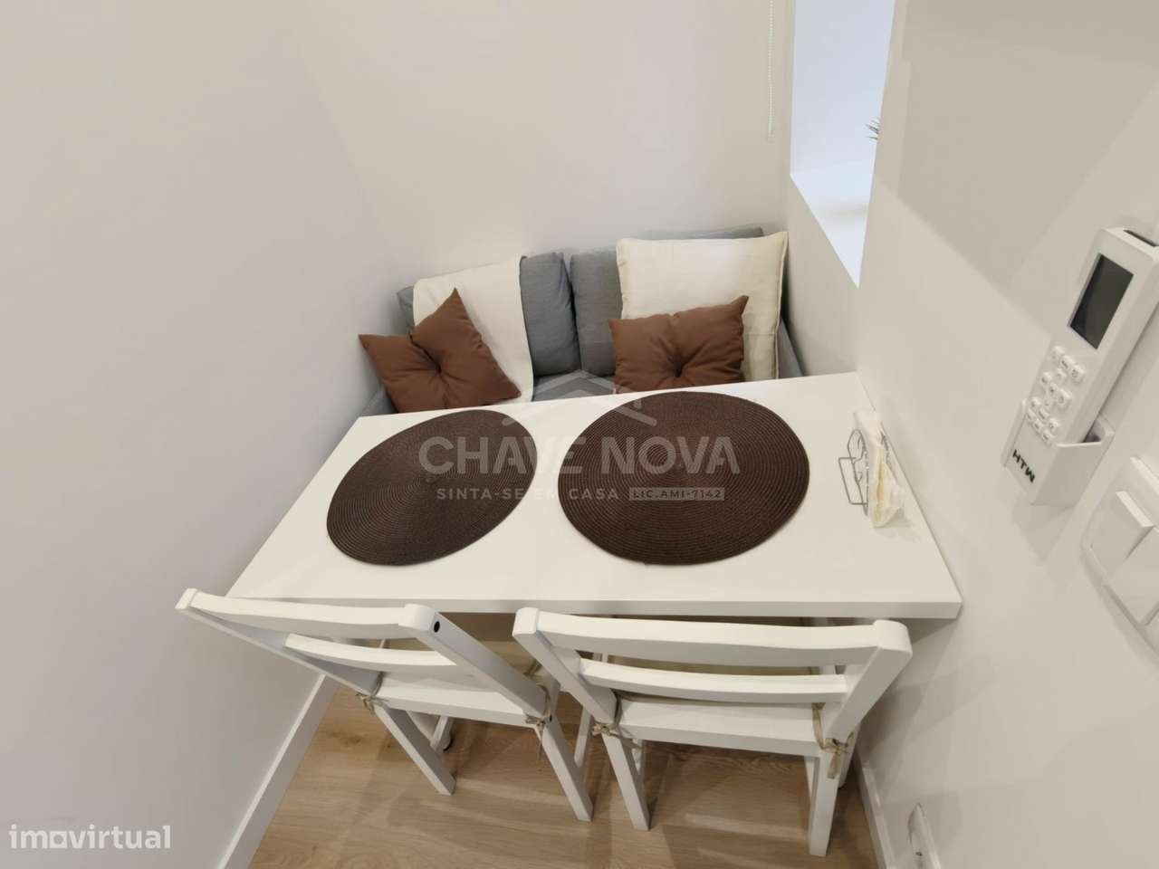 Moradia T1 Renovada mobilada e equipada em Campanha Porto-10