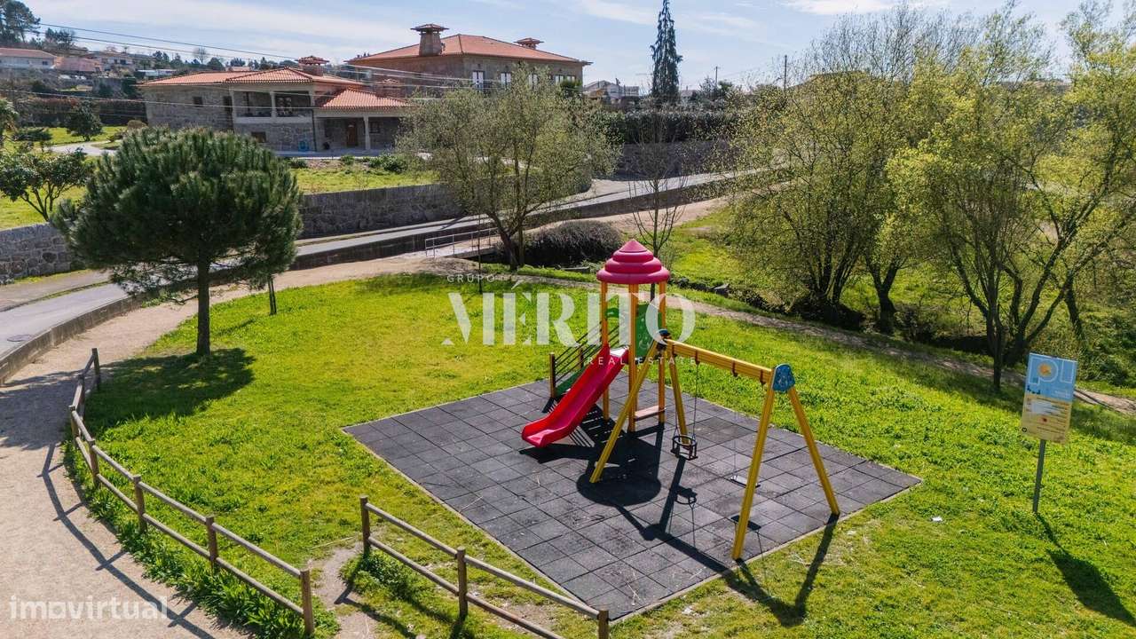 MORADIA T3 GEMINADA - NOVA-41