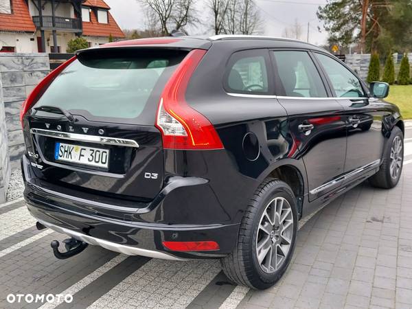 Volvo XC 60 D3 Momentum - 4