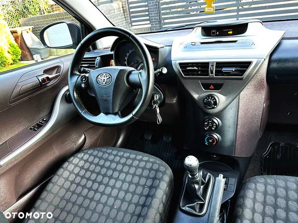 Toyota iQ 1.0 Luna EU5 - 35