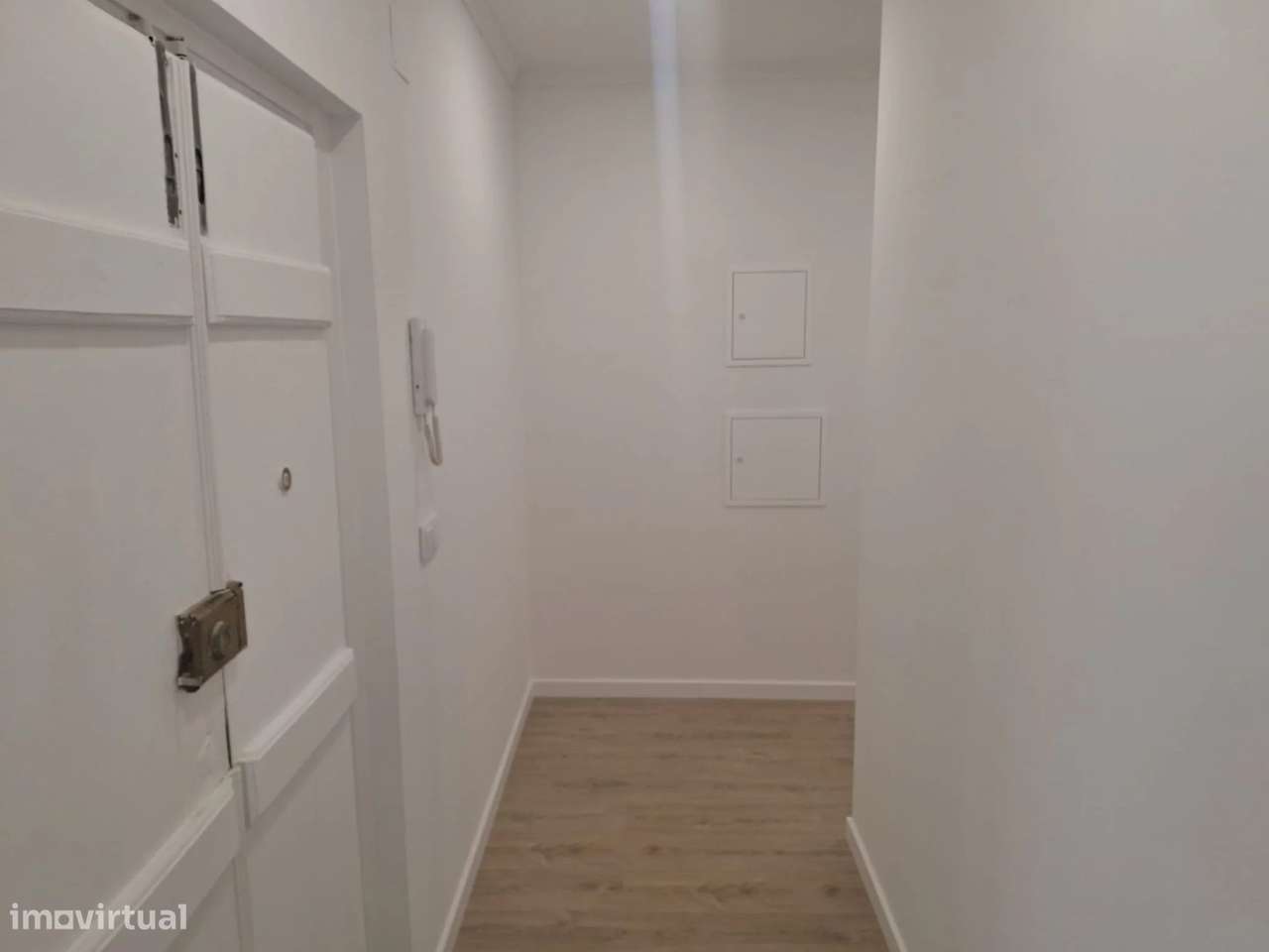 Excelente T3 remodelado - Grande imagem: 5/15