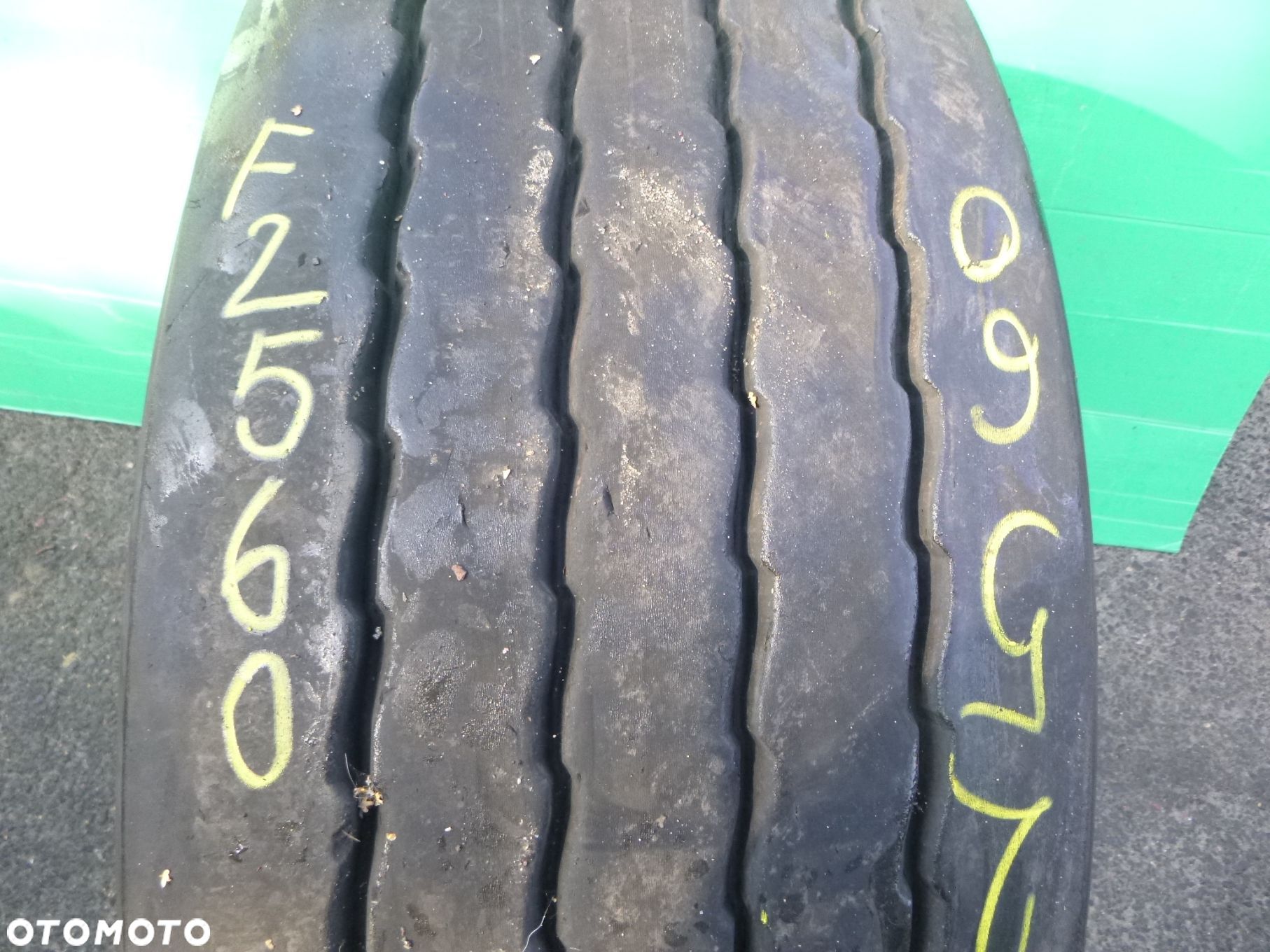 385/65R22,5 Continental MICHELIN X-MULTI T - 1