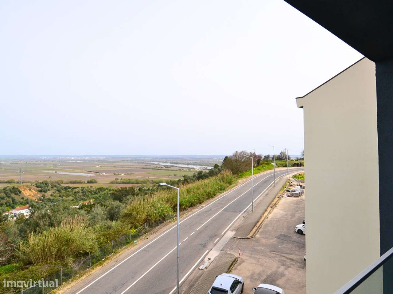 Apartamento T2 em São Bento com Vista Rio Tejo - Grande imagem: 4/16