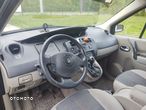 Renault Scenic 2.0 16V Emotion - 15