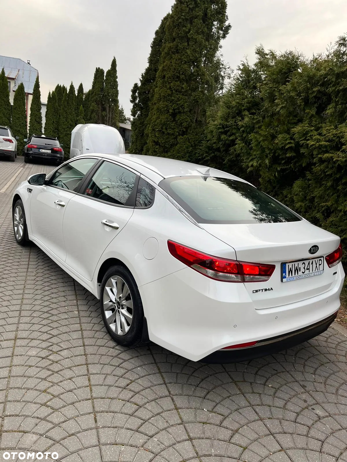 Kia Optima 1.7 CRDI L - 2