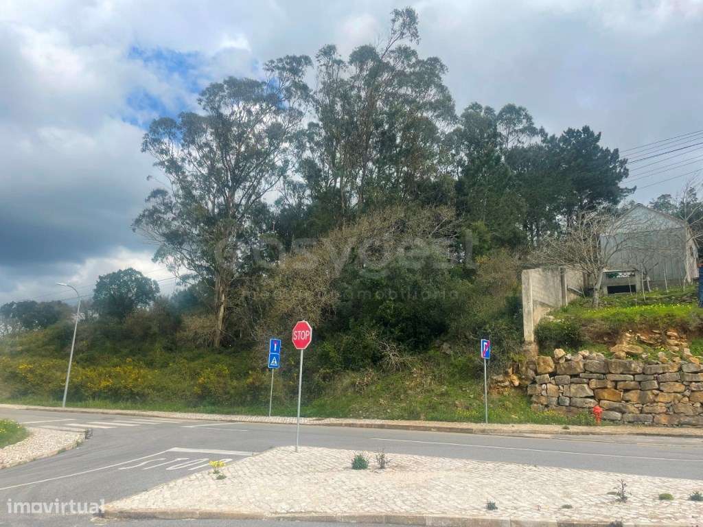 Terreno Urbano de 986 m² em Almargem do Bispo para Construção de Mo... - Grande imagem: 4/13