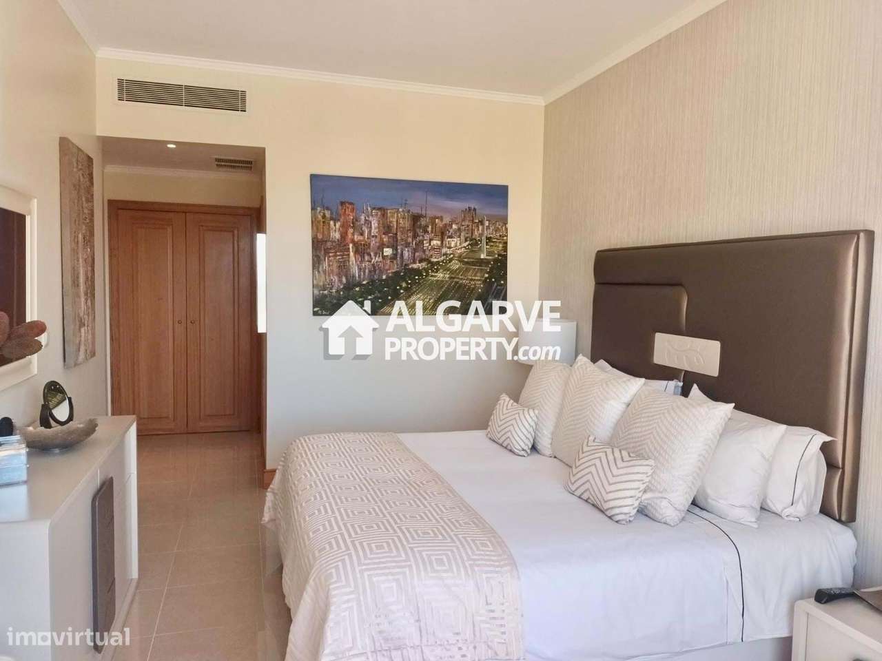 Apartamento de Luxo T2 junto ao Campo de Golfe Victoria em Vilamoura,-11