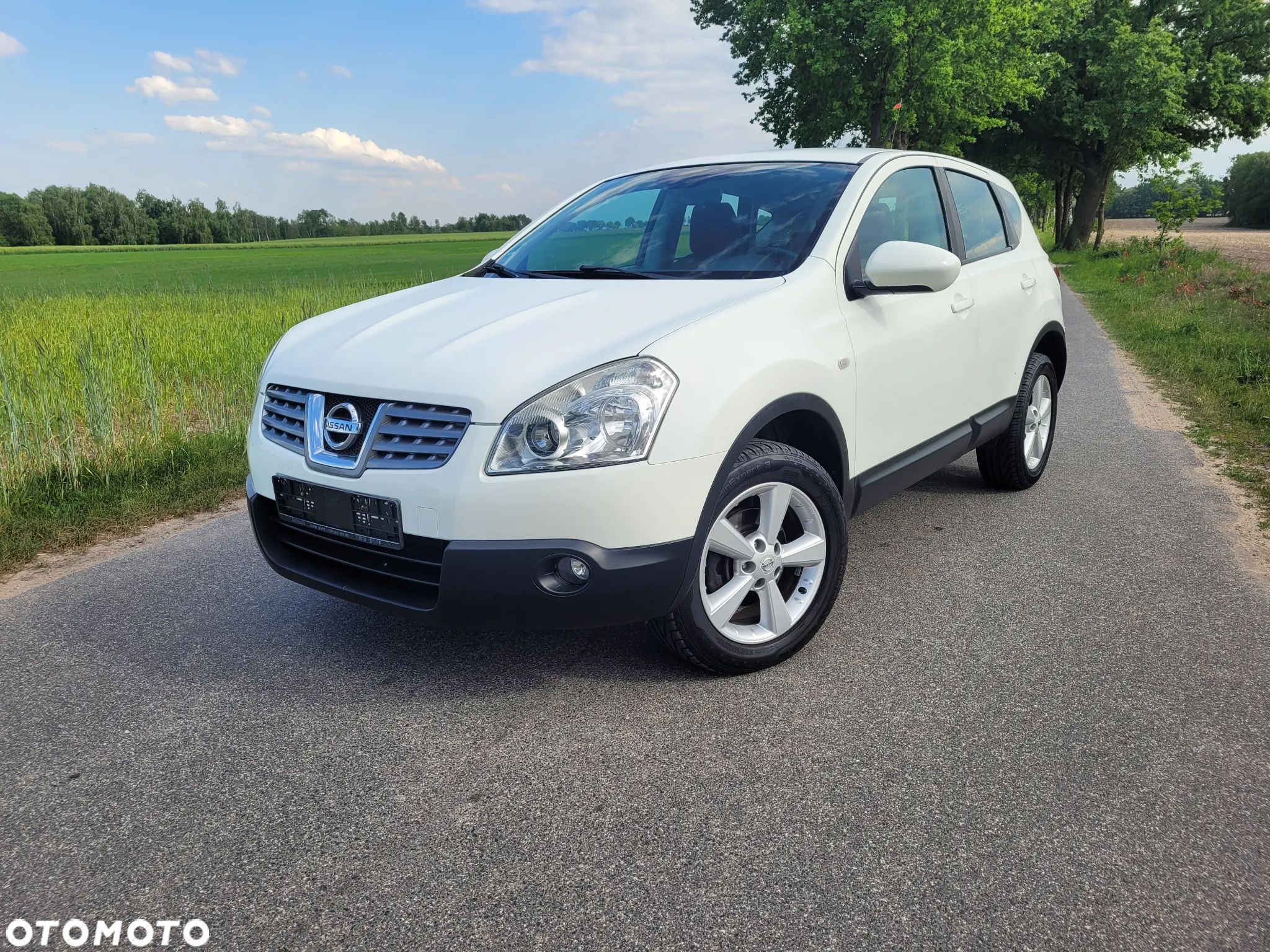 Nissan Qashqai - 1