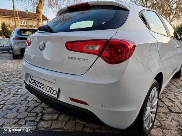 Alfa Romeo Giulietta 1.6 JTDm Distinctive 57X - 22