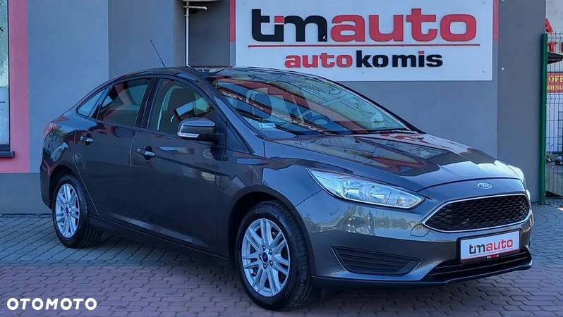 Ford Focus 1.6 Trend Sport - 25