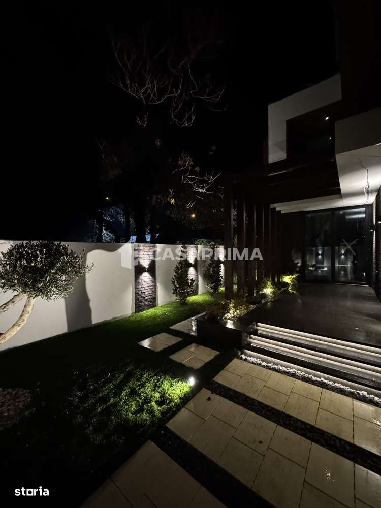 Uită de penthouse – alege o casa de lux în Copou !-9