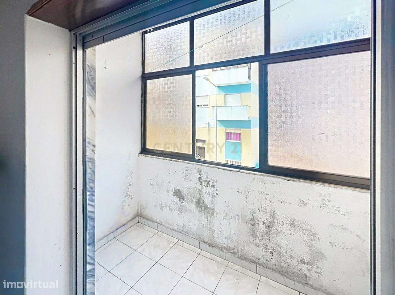 T2 com 87m² | Boas Áreas | 2 Frentes | Zona Calma | Excelente Oportuni-10