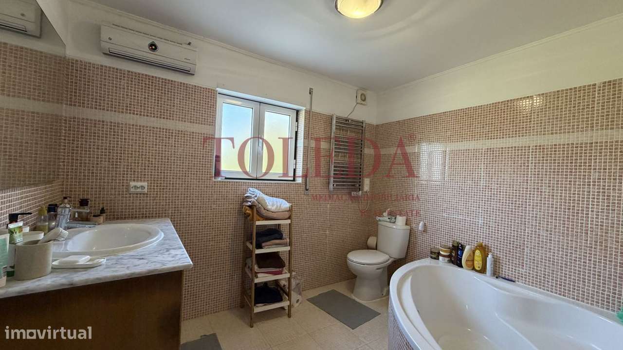 Quintinha em Tomar com 2 casas-17