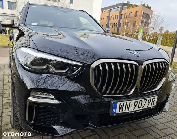 BMW X5 M M50i - 5