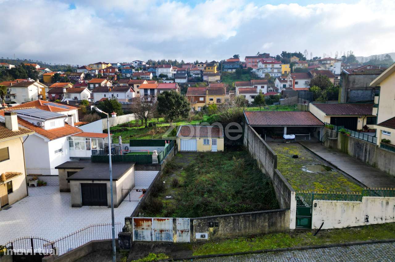Terreno Urbano em S. Pedro da Cova-10