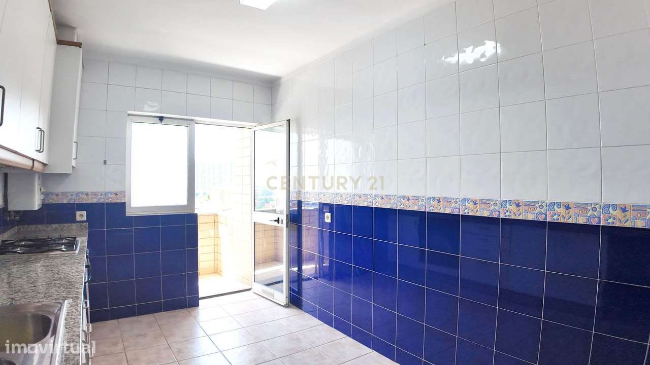 Apartamento T1 com Garagem e Churrasqueira – Travessa de Contumil, Por - Grande imagem: 3/27