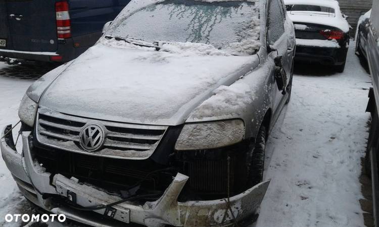 Karoseria goła uszkodzona dokumenty Vw Touareg 5.0 - 1