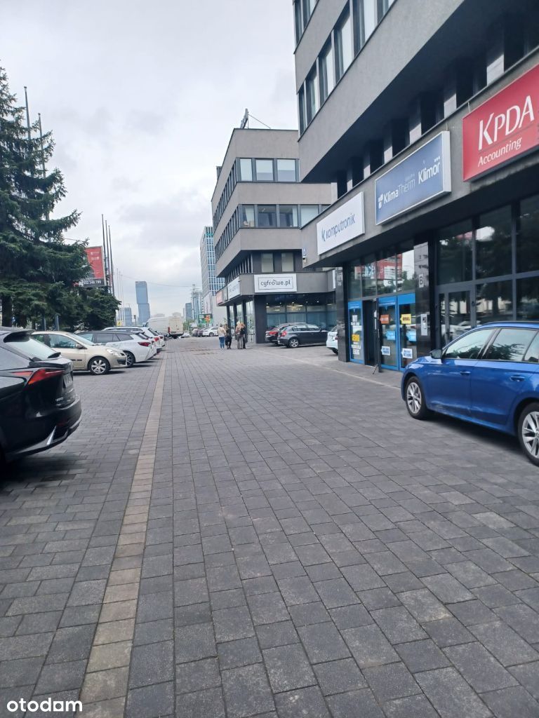 Lokal biurowy 42m2, bezpośrednio