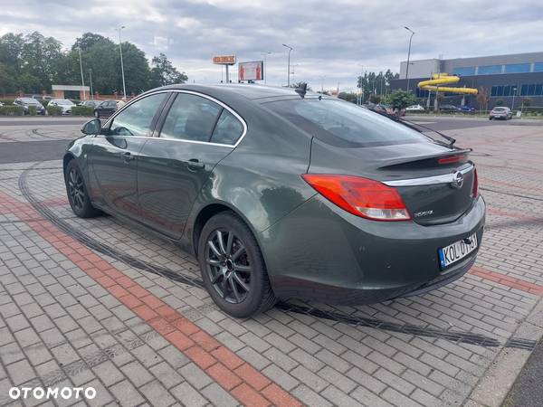 Opel Insignia 2.0 CDTI - 6