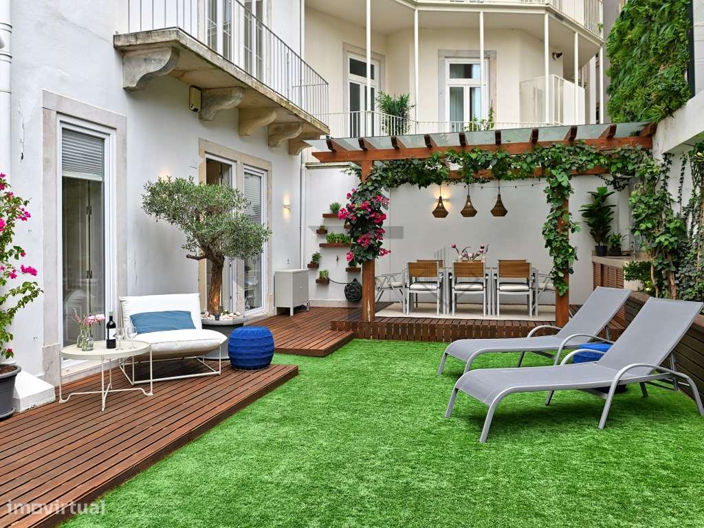 Apartamento T4 Renovado com Pátio Privado para Venda junto ao Marqu... - Grande imagem: 4/43