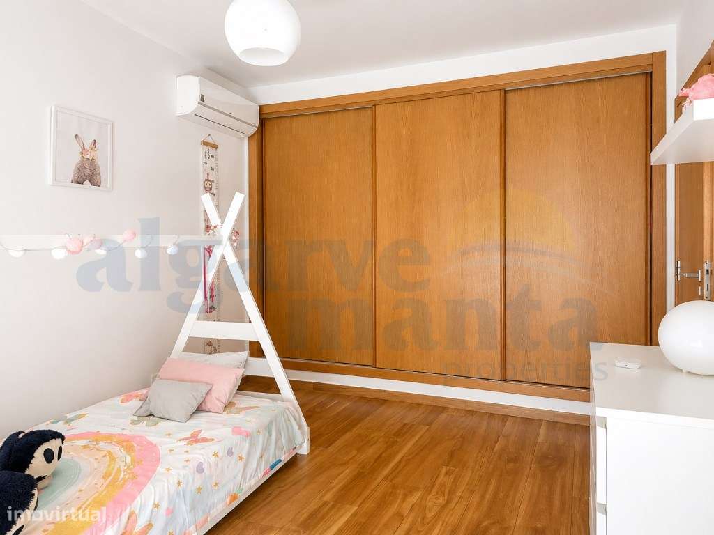 Moradia T3 Moderna com Garagem - Perto do Centro de Vila Nova de Ca...-29