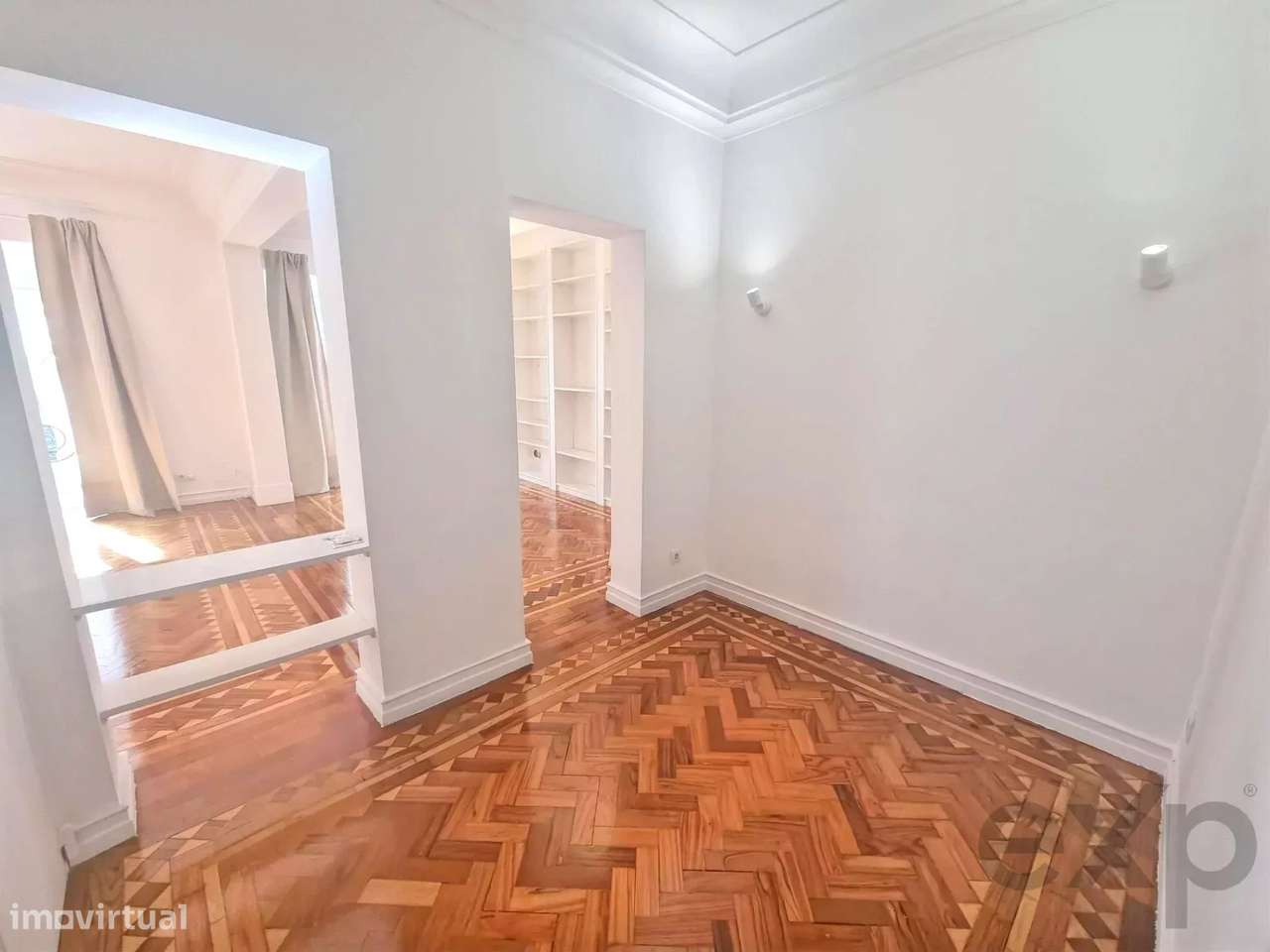 Apartamento T4 + 1 - Amoreiras / Marques de Pombal - Grande imagem: 2/33